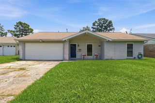 10130 Woodwick Street, Houston, TX 77016
