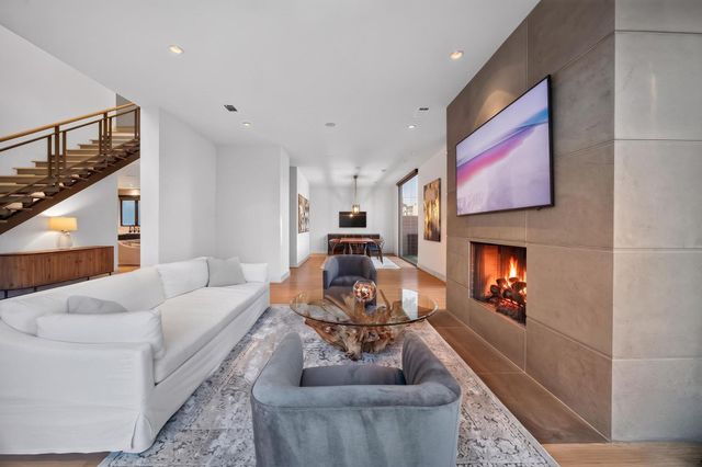 6002 Valley Forge Drive, Houston, TX 77057
