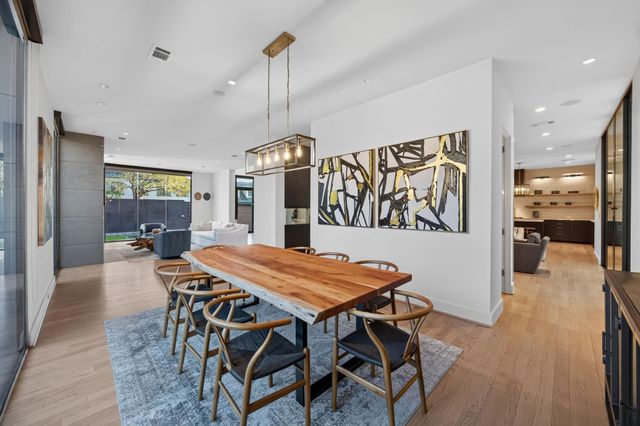 6002 Valley Forge Drive, Houston, TX 77057