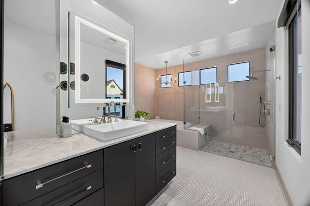 6002 Valley Forge Drive, Houston, TX 77057