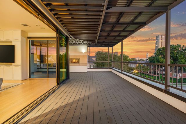 6002 Valley Forge Drive, Houston, TX 77057