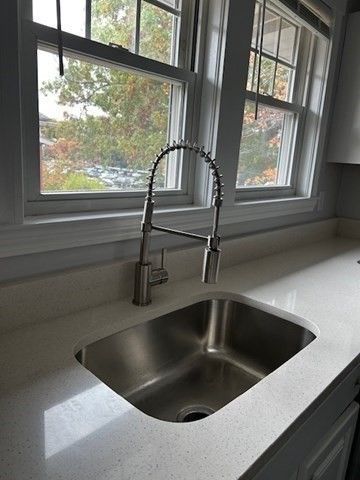 86 Aberdeen 2, Cambridge, MA 02138