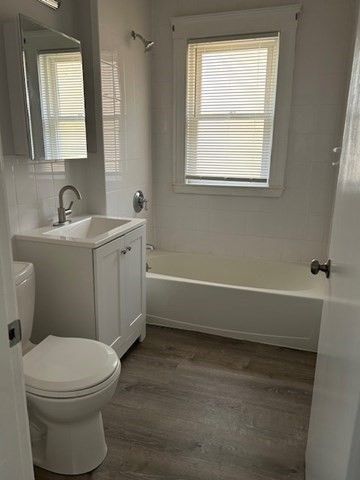 86 Aberdeen 2, Cambridge, MA 02138