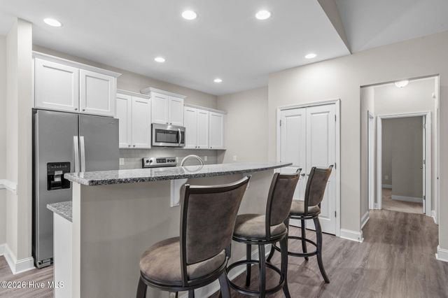 286 Longleaf Drive, West End, NC 27376