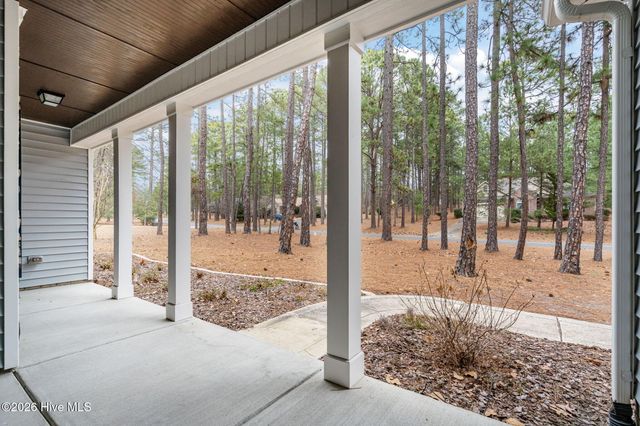 286 Longleaf Drive, West End, NC 27376