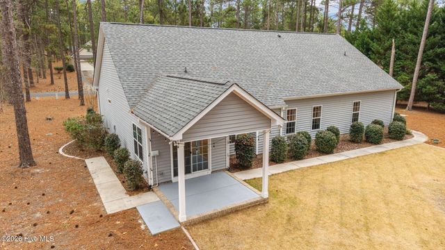 286 Longleaf Drive, West End, NC 27376