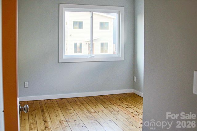 110 Lager Lane, Asheville, NC 28806