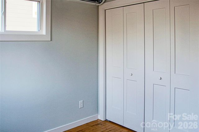 110 Lager Lane, Asheville, NC 28806