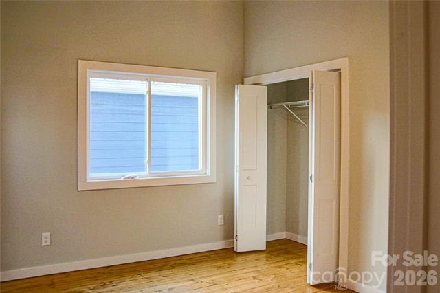 110 Lager Lane, Asheville, NC 28806