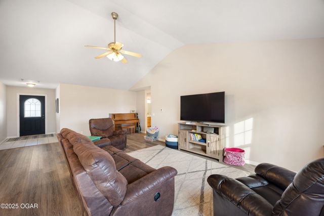 190 Alvin Court, Oronogo, MO 64855