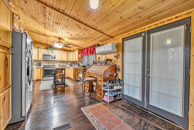 3103 Virgil H Goode, Rocky Mount, VA 24151