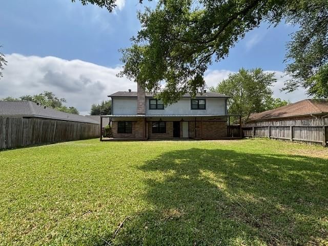 3119 Pilgrims Point Lane, Pearland, TX 77581