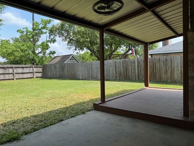 3119 Pilgrims Point Lane, Pearland, TX 77581