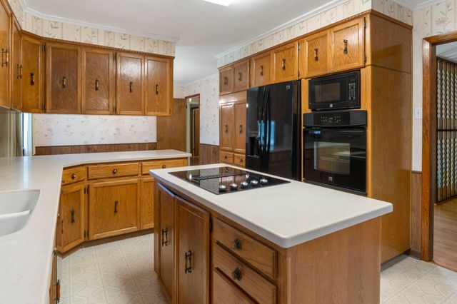 1 Wesley Drive, Sherwood, AR 72120