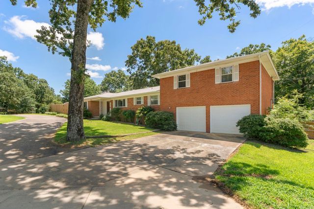 1 Wesley Drive, Sherwood, AR 72120
