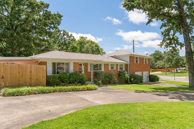 1 Wesley Drive, Sherwood, AR 72120