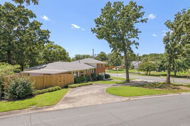 1 Wesley Drive, Sherwood, AR 72120