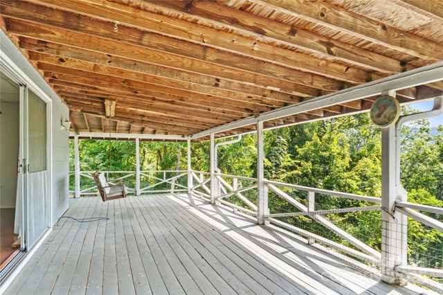454 Hummingbird Lane, Franklin, NC 28734