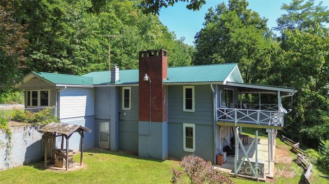 454 Hummingbird Lane, Franklin, NC 28734