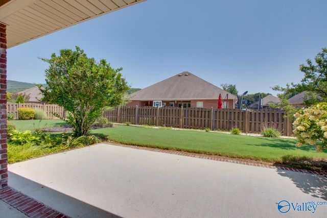 2505 Caldwell Park Court, Owens Cross Roads, AL 35763