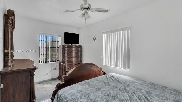 265 NW 188th St, Miami Gardens, FL 33169