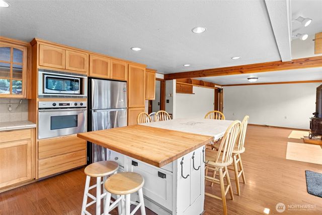 38509 Orville Road E, Eatonville, WA 98328
