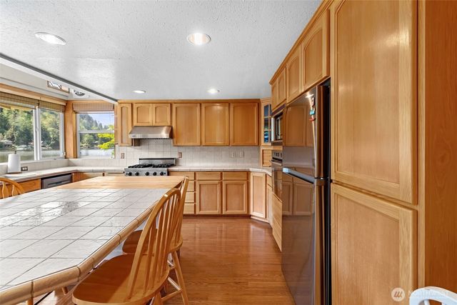 38509 Orville Road E, Eatonville, WA 98328