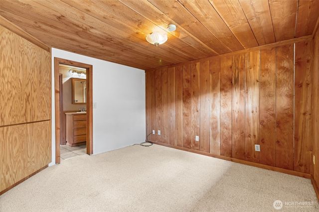 38509 Orville Road E, Eatonville, WA 98328