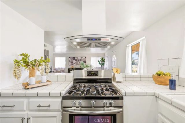 917 Euclid 1, Long Beach, CA 90804
