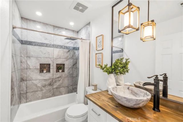 917 Euclid 1, Long Beach, CA 90804