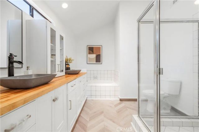 917 Euclid 1, Long Beach, CA 90804