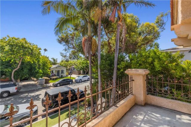 917 Euclid 1, Long Beach, CA 90804