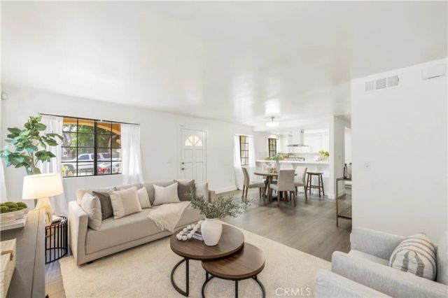 917 Euclid 1, Long Beach, CA 90804