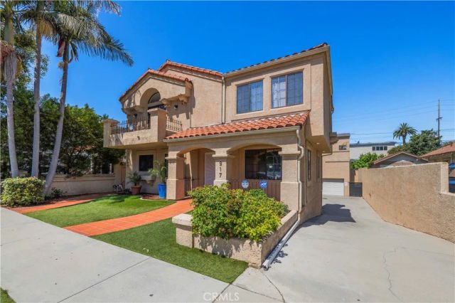 917 Euclid 1, Long Beach, CA 90804