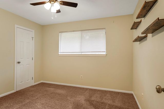 1998 Lake Creek Drive, Houston, TX 77339