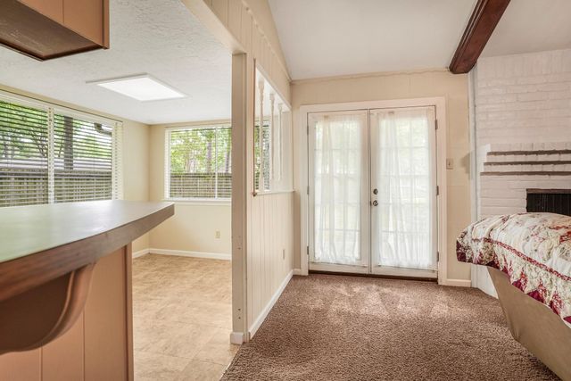 1998 Lake Creek Drive, Houston, TX 77339