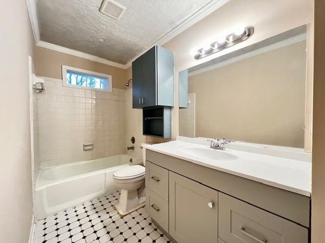 4122 Johns Street NW, Lilburn, GA 30047