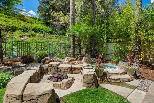 7 Skylark, Coto De Caza, CA 92679