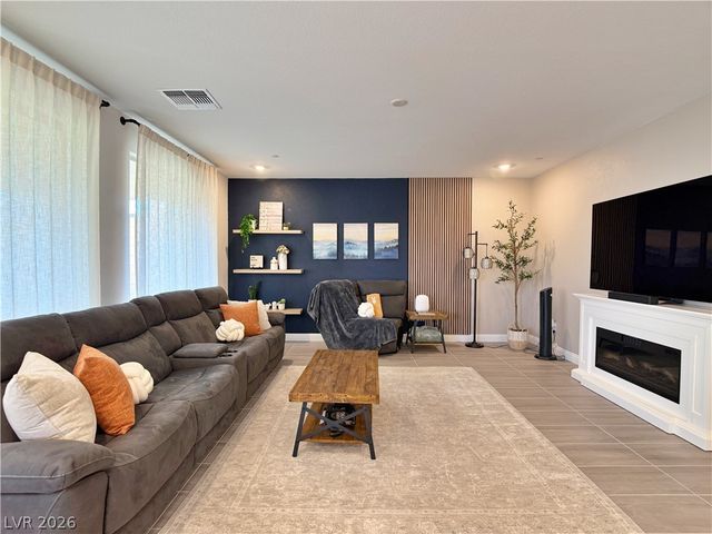 10863 Castalnova Bend Drive, Las Vegas, NV 89166