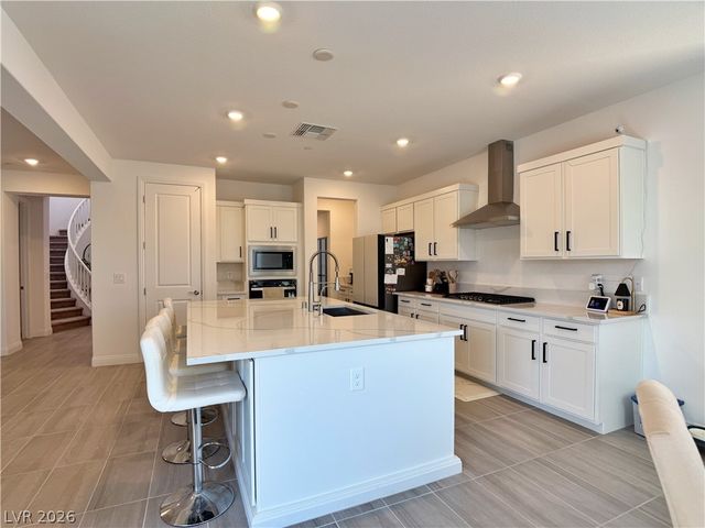 10863 Castalnova Bend Drive, Las Vegas, NV 89166