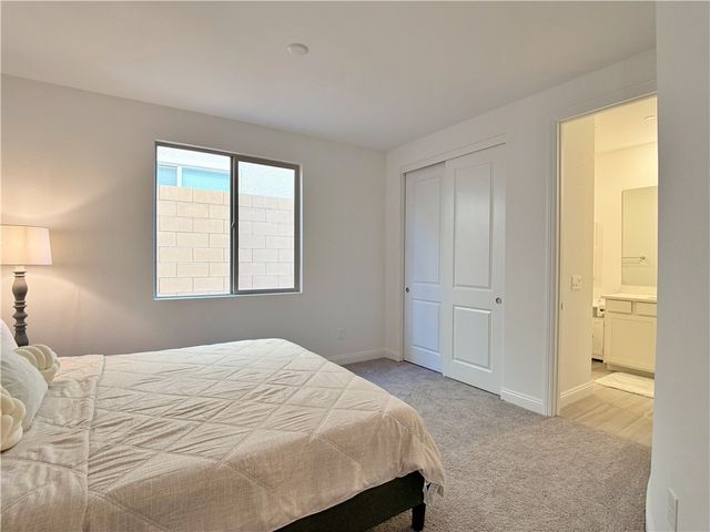 10863 Castalnova Bend Drive, Las Vegas, NV 89166