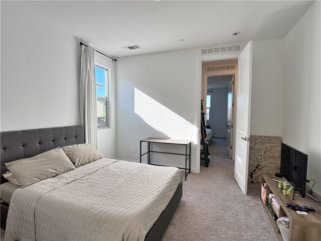 10863 Castalnova Bend Drive, Las Vegas, NV 89166