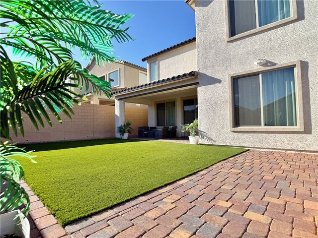 10863 Castalnova Bend Drive, Las Vegas, NV 89166