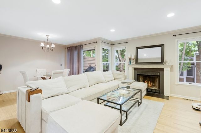 23 Eton Court, Bedminster Twp., NJ 07921