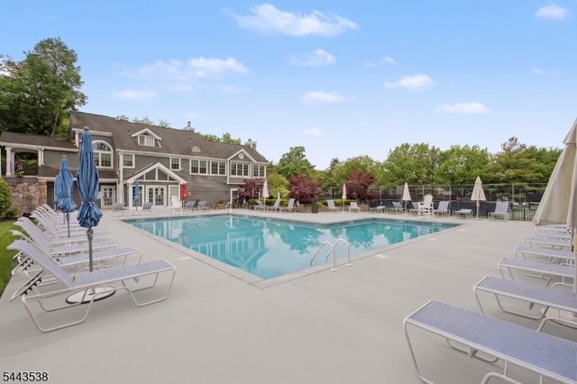 23 Eton Court, Bedminster Twp., NJ 07921