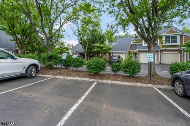 23 Eton Court, Bedminster Twp., NJ 07921