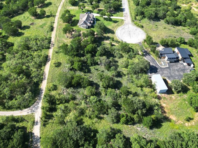 134 Demonbreun Court, Chico, TX 76431