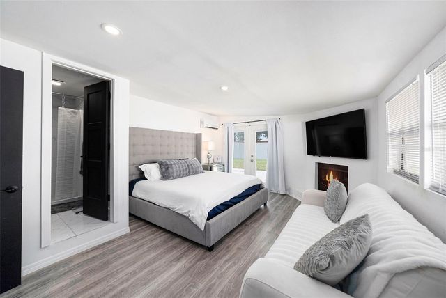 4521 W NORTH STREET, Tampa, FL 33614