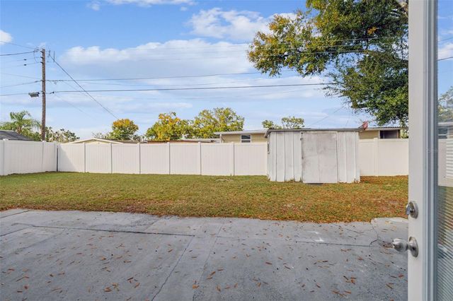 4521 W NORTH STREET, Tampa, FL 33614