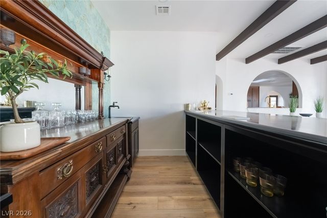 6465 Edna Avenue, Las Vegas, NV 89146